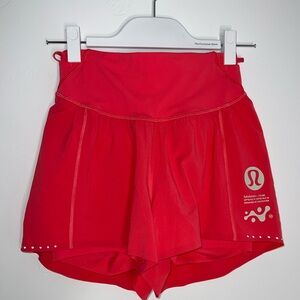 LULULEMON Run Shorts Limited Edition
Bright Pink